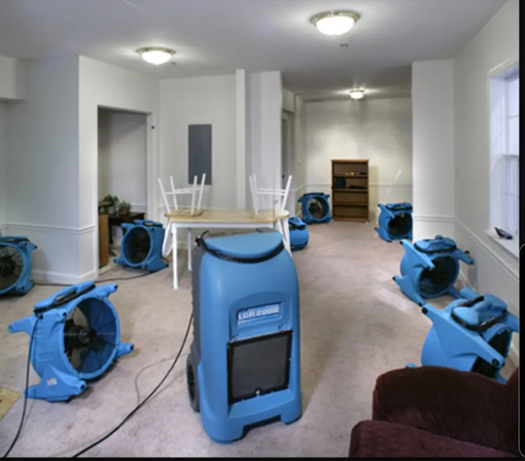 Air movers and dehumidifier setup for Water Damage Restoration in Kahului